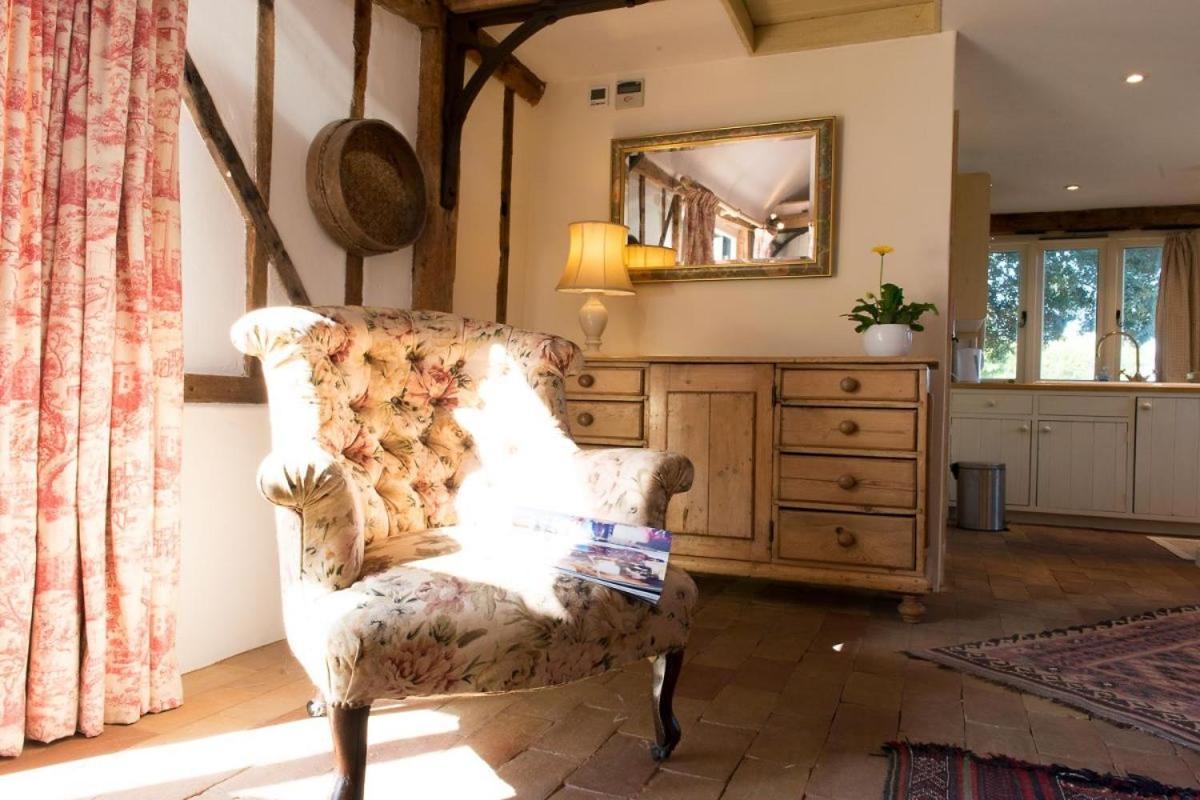 Bromans Barn A Beautiful Cottage By The Sea And Cudmore Nature Reserve ويست ميرسي المظهر الخارجي الصورة